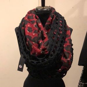 New Steve Madden infinity scarf